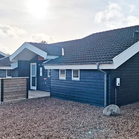 4 Star In Albaek-by Traum *